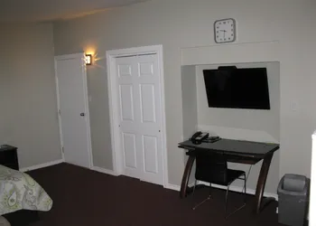 Goodman's Motel hotel thumbnail 8