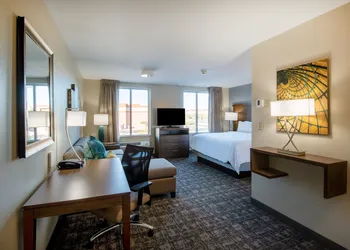 Staybridge Suites Scottsdale - Talking Stick by IHG hotel thumbnail 4