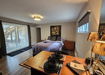 Le DEN de Tremblant hotel thumbnail 8