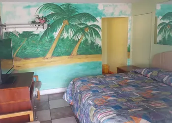 Guest Host Motel hotel thumbnail 3
