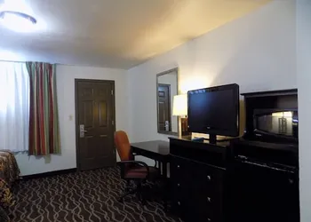 Budget Inn hotel thumbnail 5