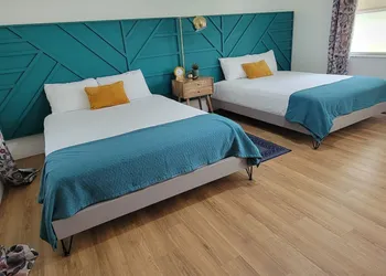 Cindys Motel hotel thumbnail 8