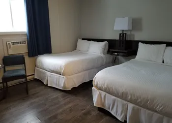 Torrent River Inn hotel thumbnail 4