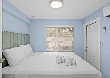 THE Palmview AND Sandpiper Inns hotel thumbnail 3