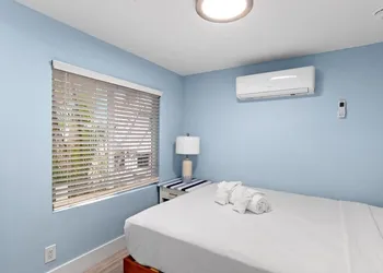 THE Palmview AND Sandpiper Inns hotel thumbnail 5