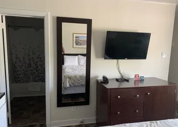 Nites Inn Motel hotel thumbnail 5