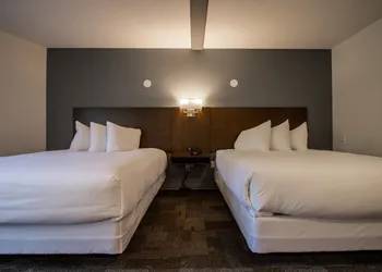 Bedrock Motel hotel thumbnail 6