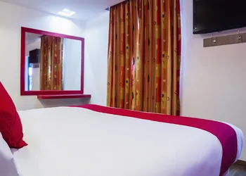 Hotel SR92 Only Adults hotel thumbnail 6