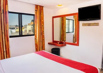 Hotel SR92 Only Adults hotel thumbnail 8