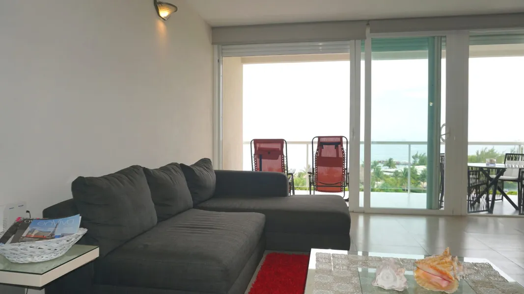 CARIBE Beachfront 2 BDR- Incredible Oceanview hotel detail image 6