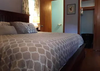 A house full of steel balls and games hotel thumbnail 2