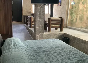 Rancho Agua Salada hotel thumbnail 3