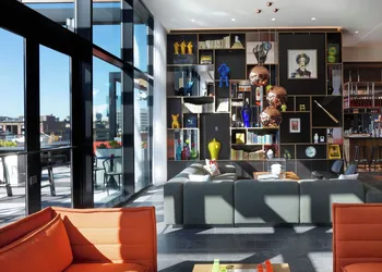 citizenM Boston North Station hotel thumbnail 3