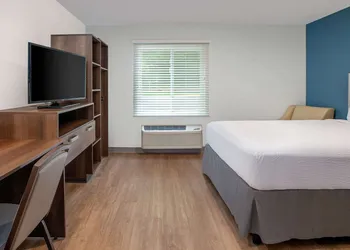 WoodSpring Suites Washington DC Northeast Greenbelt hotel thumbnail 7