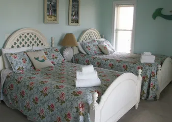Sandbar Bed & Breakfast hotel thumbnail 8