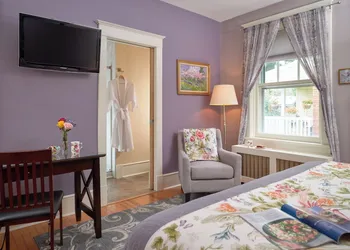 Mooreland Garden Inn hotel thumbnail 7
