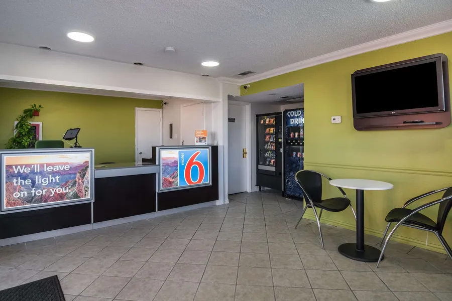 Motel 6 Irving, TX - Loop 12 hotel detail image 2