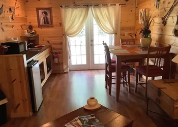Nacoochee Valley Lodge hotel thumbnail 3