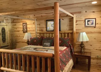 Nacoochee Valley Lodge hotel thumbnail 4