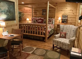 Nacoochee Valley Lodge hotel thumbnail 8