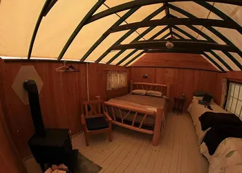 Fortress Lake Wilderness Retreat hotel thumbnail 2