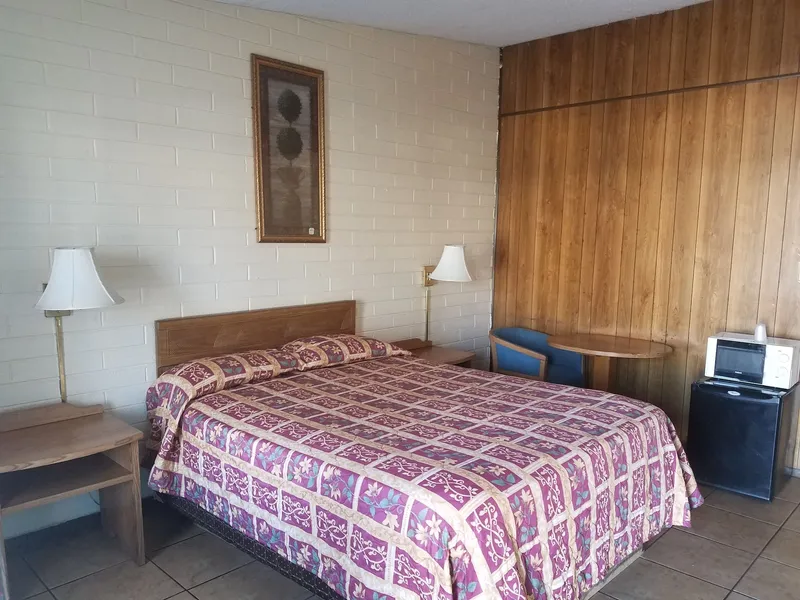 Beverly Crest Motor Inn hotel detail image 2