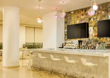 Fiesta Inn Guadalajara Aeropuerto hotel thumbnail 5