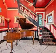 The Mardi Gras House hotel detail image 4