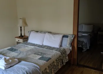 Auberge Ayers Cliff hotel thumbnail 5