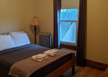 Auberge Ayers Cliff hotel thumbnail 8