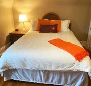 Cottage on Caledonia Bed & Breakfast hotel detail image 4