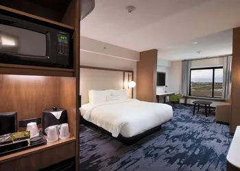 Fairfield by Marriott Edmonton International Airport hotel thumbnail 7