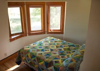 Wisehart Springs Inn hotel thumbnail 5