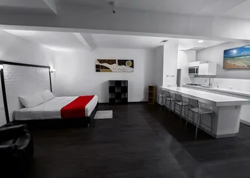 Stay Inn Hotels hotel thumbnail 5