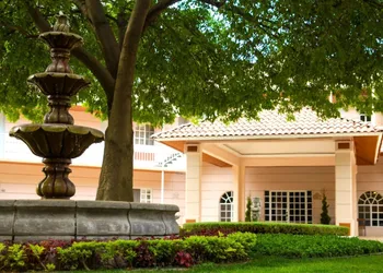 Villas by Real del Bosque hotel thumbnail 3