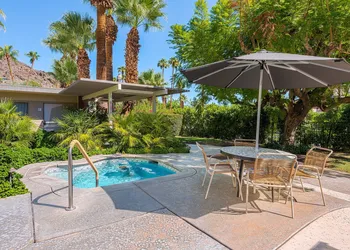 Desert Hills - 21 and Over - A Town & Desert Boutique Hotel hotel thumbnail 7