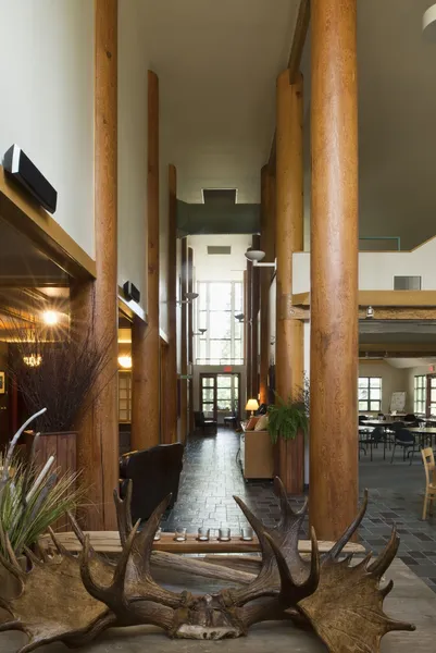 Elk Lake Eco Centre hotel detail image 2