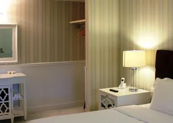 The Milestone Inn hotel thumbnail 5