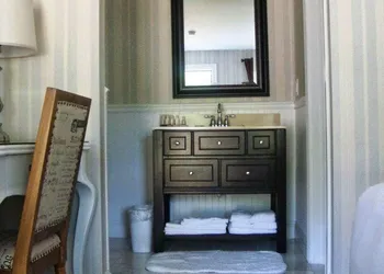 The Milestone Inn hotel thumbnail 7