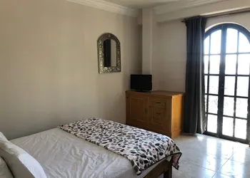 Suites Sevilla hotel thumbnail 5