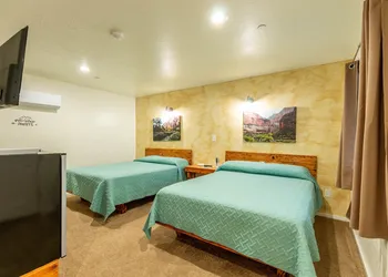 Hurricane Hideaway Lodging hotel thumbnail 3