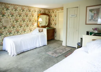 Aiken Manor B&B hotel thumbnail 7