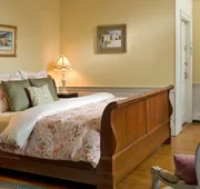 Wakefield Inn & Restaurant hotel detail image 3
