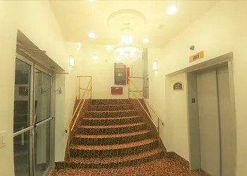 Kings Hotel Inc hotel thumbnail 3
