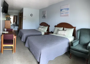 Edge Of The Woods Motel hotel thumbnail 4