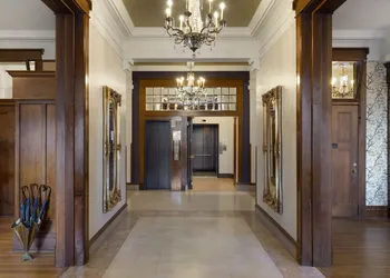 Celeste of St Paul hotel thumbnail 2