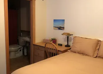 Heartwood Mountain Sanctuary hotel thumbnail 3