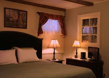 Hickory Bridge Farm Restaurant hotel thumbnail 8