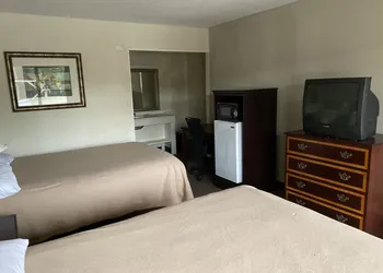 Cozy Inn hotel thumbnail 4
