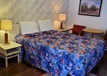 Town and Country Motel in Nipigon hotel thumbnail 5